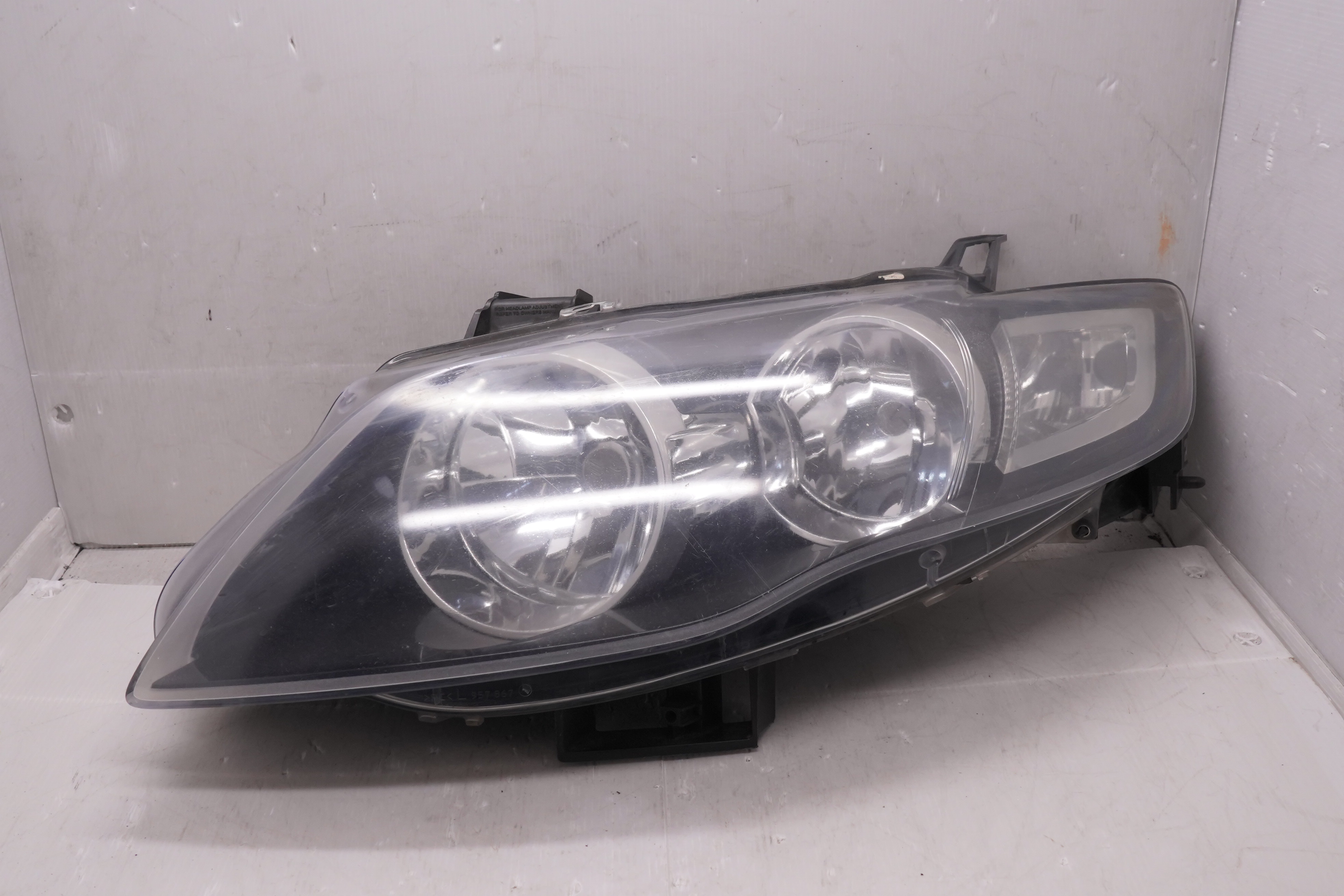 FORD FALCON XT FG 2008-2014 HALOGEN L.H.S HEADLIGHT GENUINE