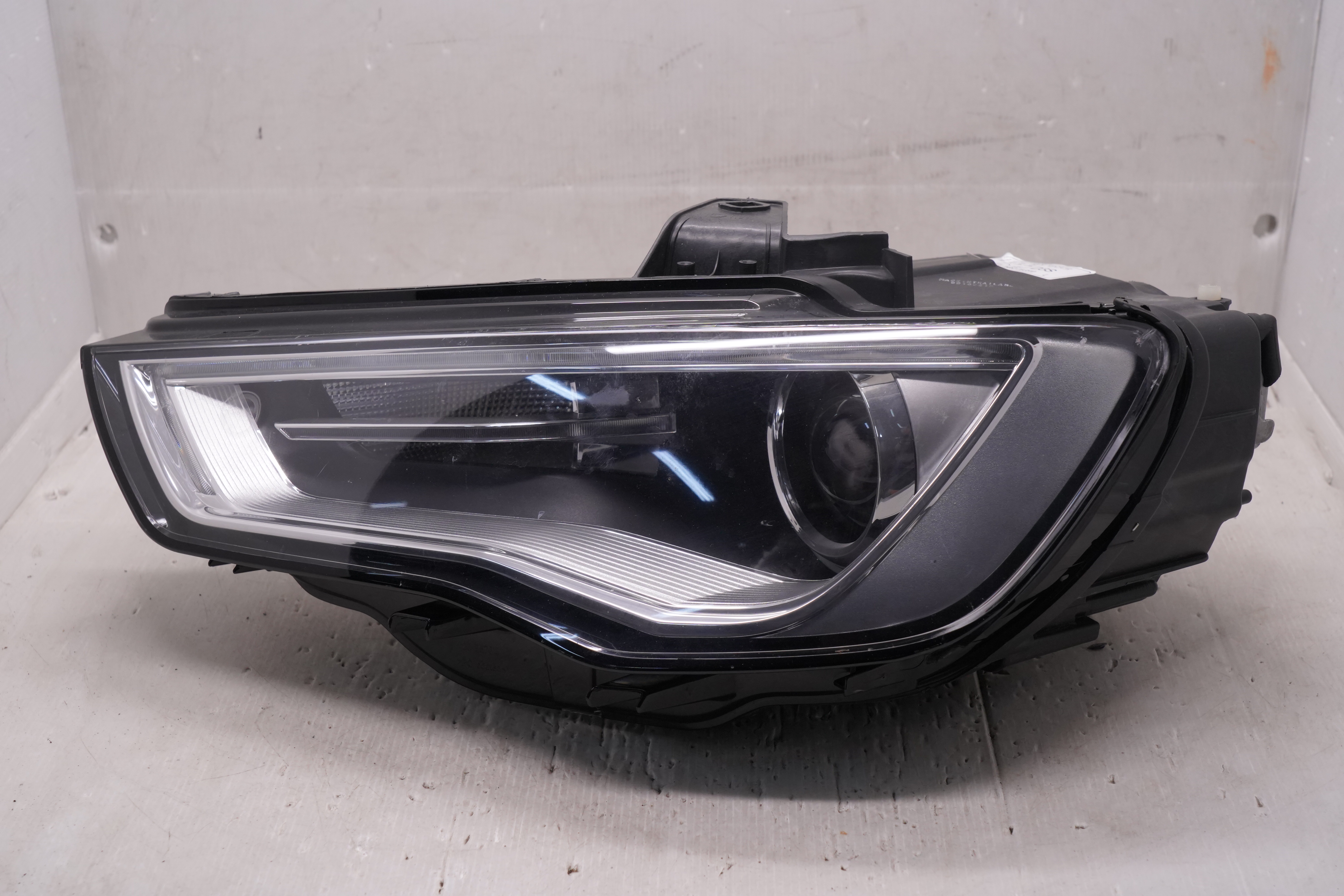 FIT FOR AUDI A3 8V 2013-2015 XENON L.H.S HEADLIGHT TYC