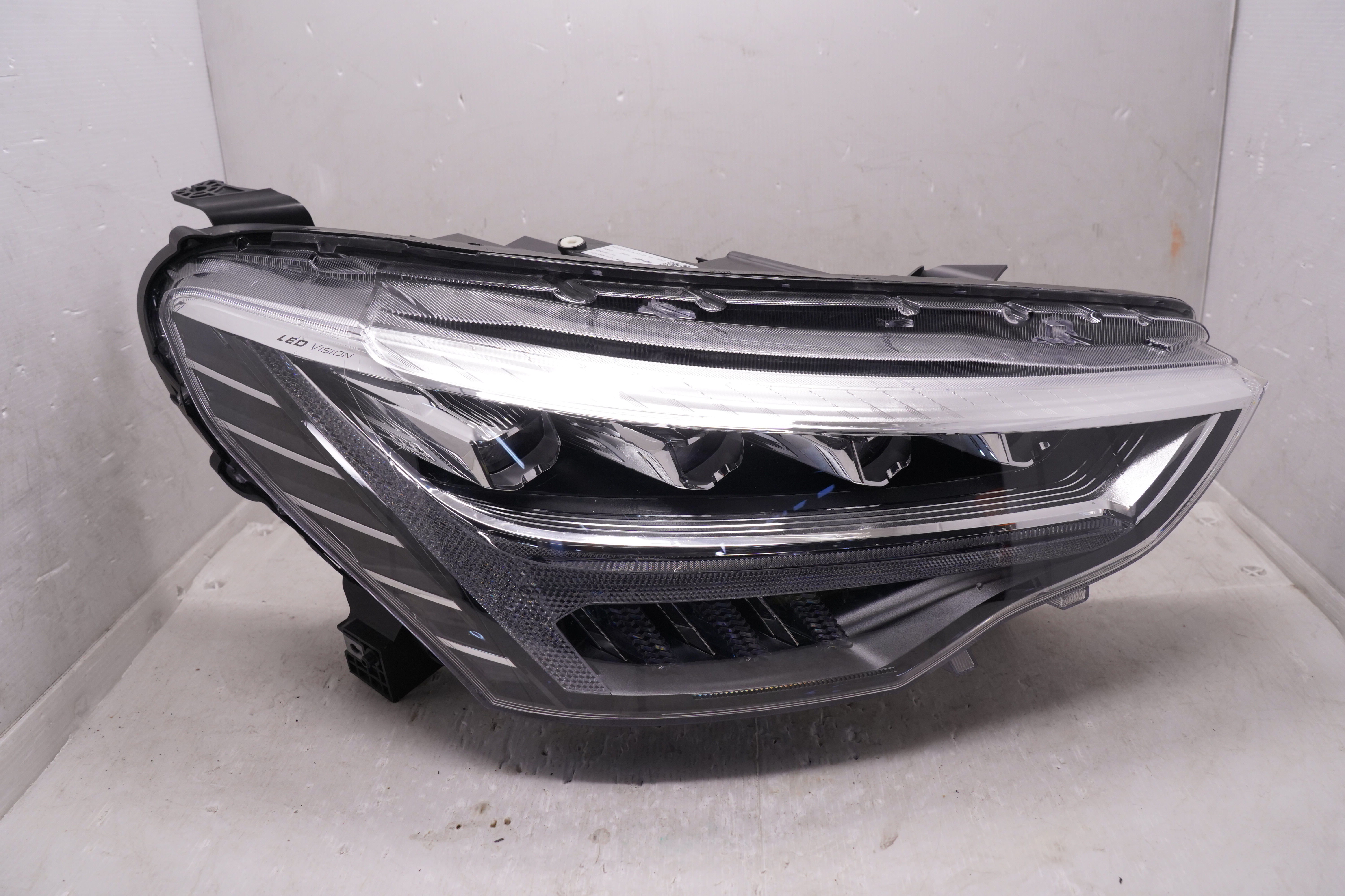 GREAT WALL HAVAL JOLION 2021-2023 LED R.H.S HEADLIGHT GENUINE