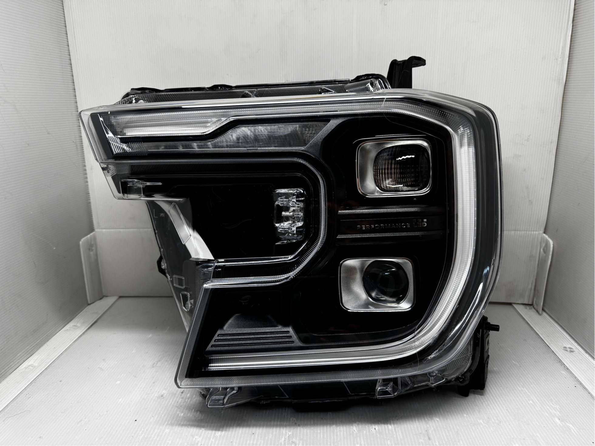 FORD RANGER PERFORMANCE LED 2022-2025 L.H.S HEADLIGHT GENUINE