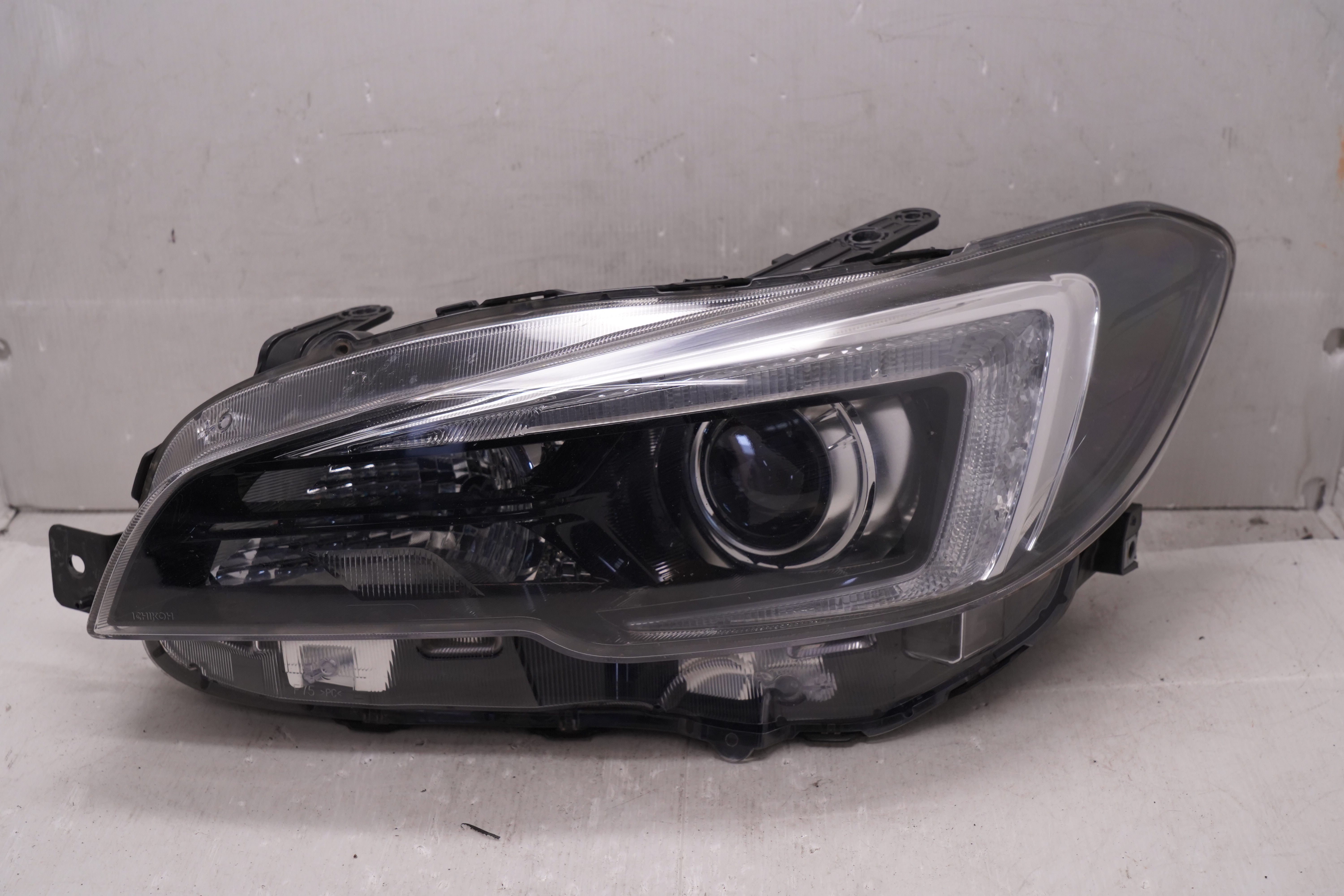 SUBARU WRX STI 2018-2021 LED L.H.S HEADLIGHT GENUINE