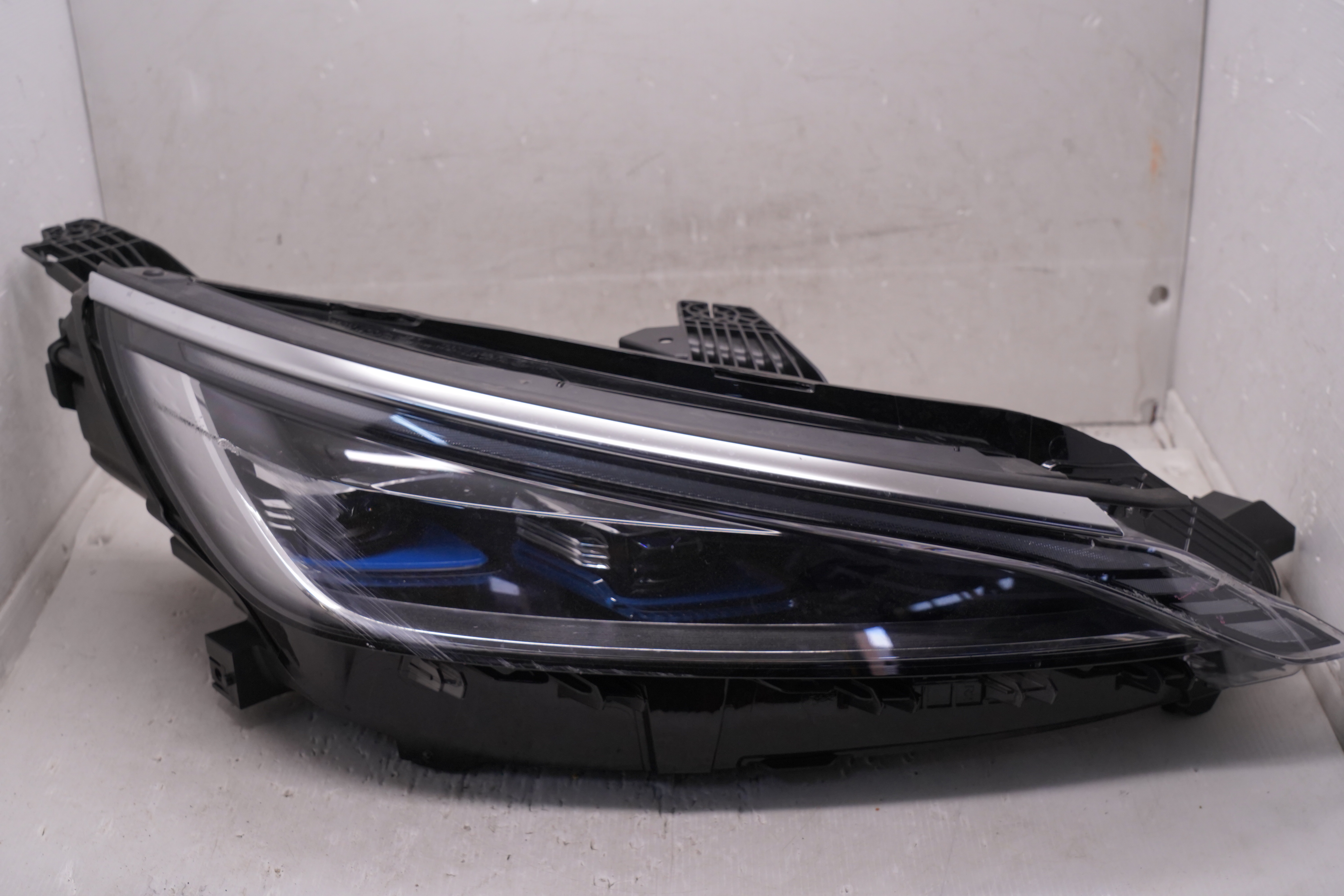 BYD ATTO 3 2020-2022 LED R.H.S HEADLIGHT GENUINE