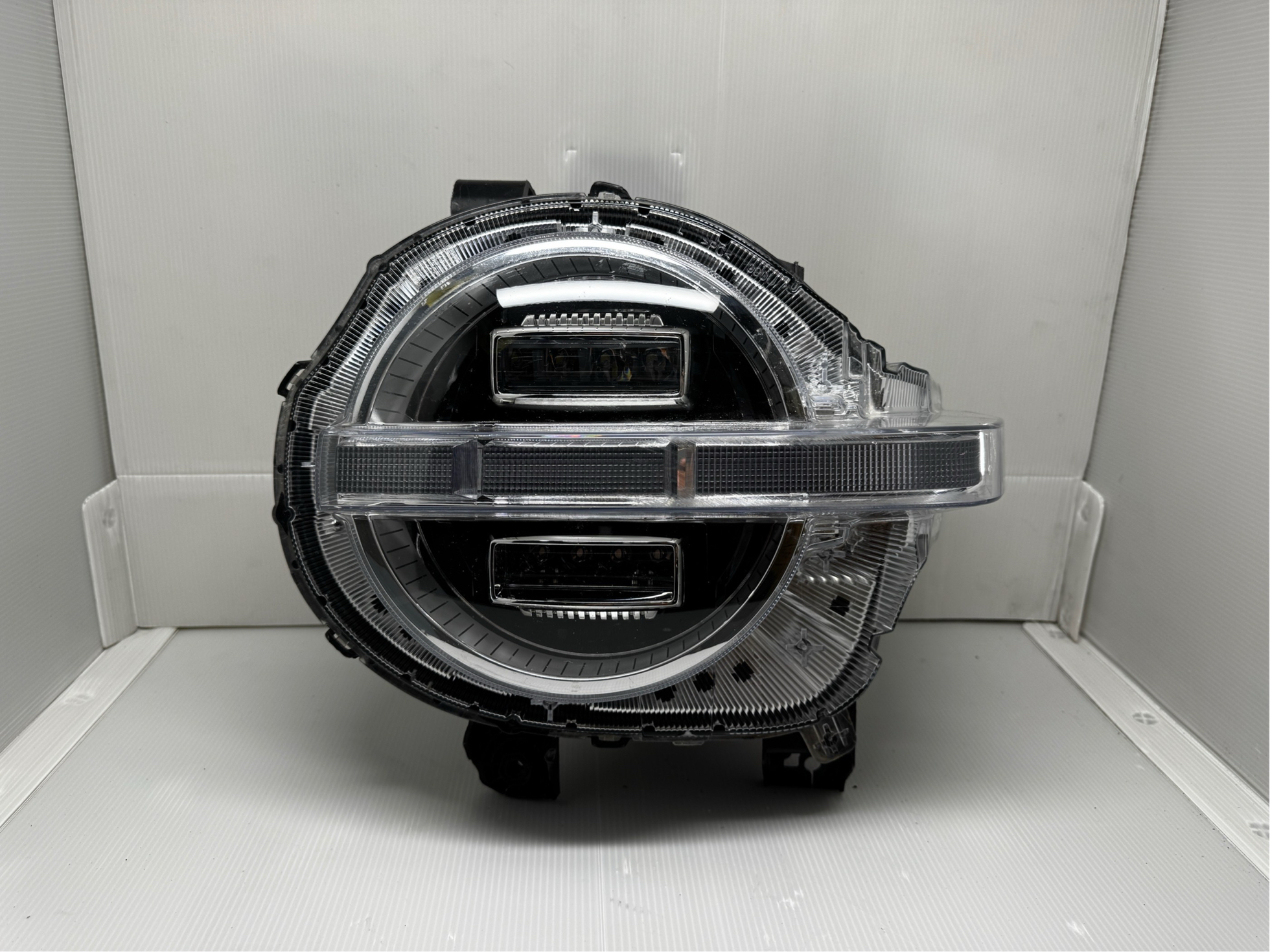 GWM TANK 300 2023 LED L.H.S HEADLIGHT GENUINE