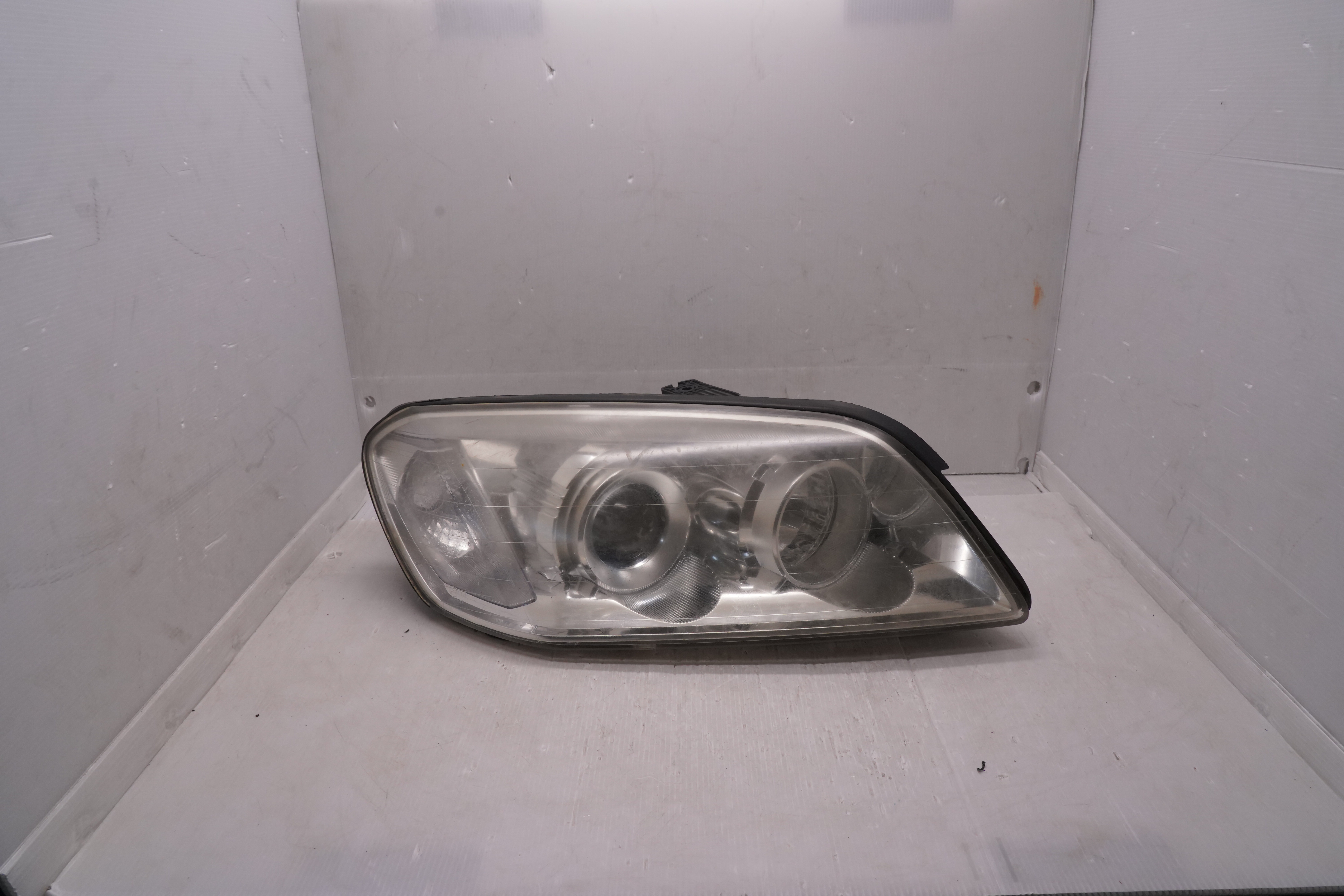 HOLDEN CAPTIVA 2008-2012 HALOGEN R.H.S HEADLIGHT GENUINE