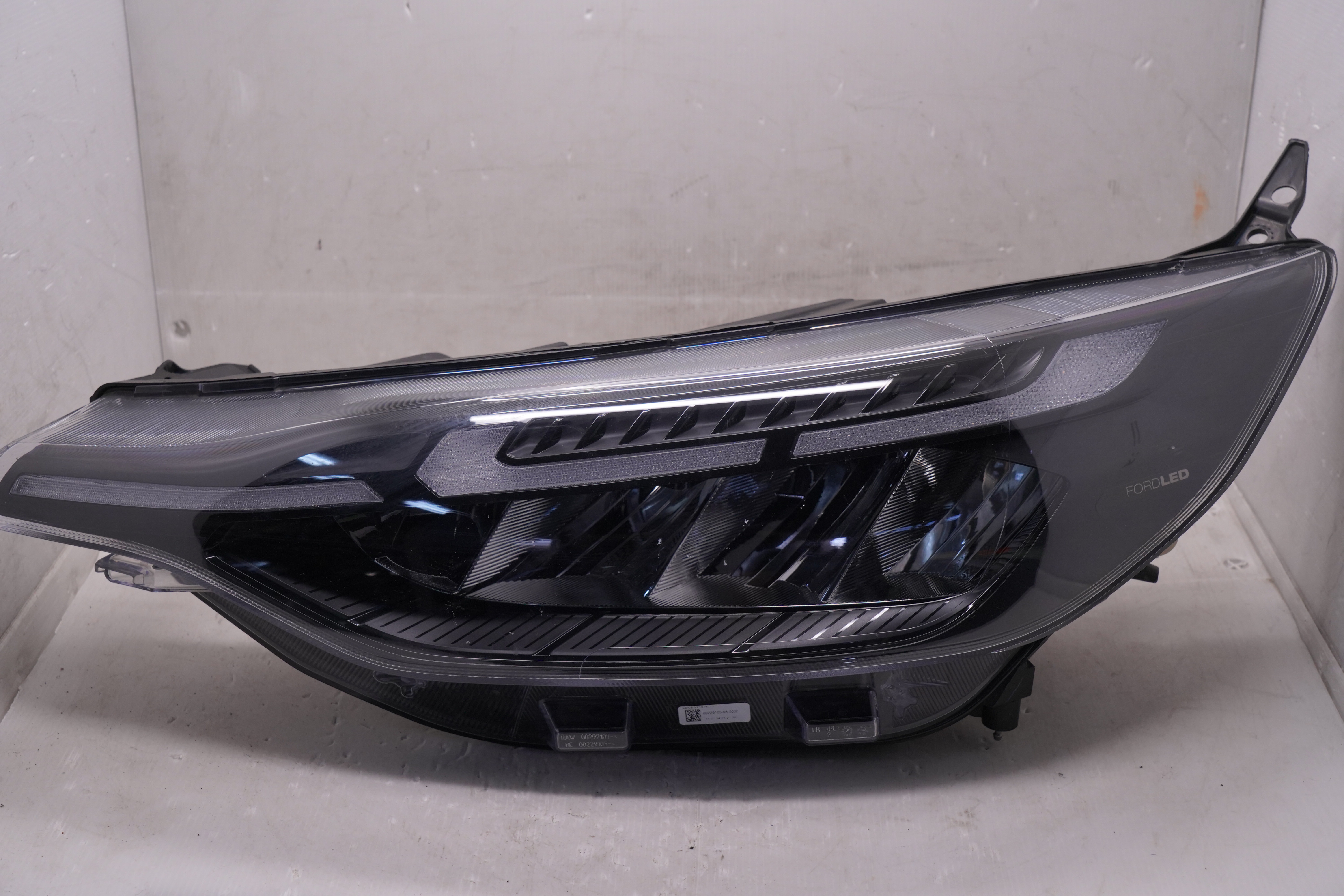 FORD TRANSIT 2023-2025 LED L.H.S HEADLIGHT GENUINE