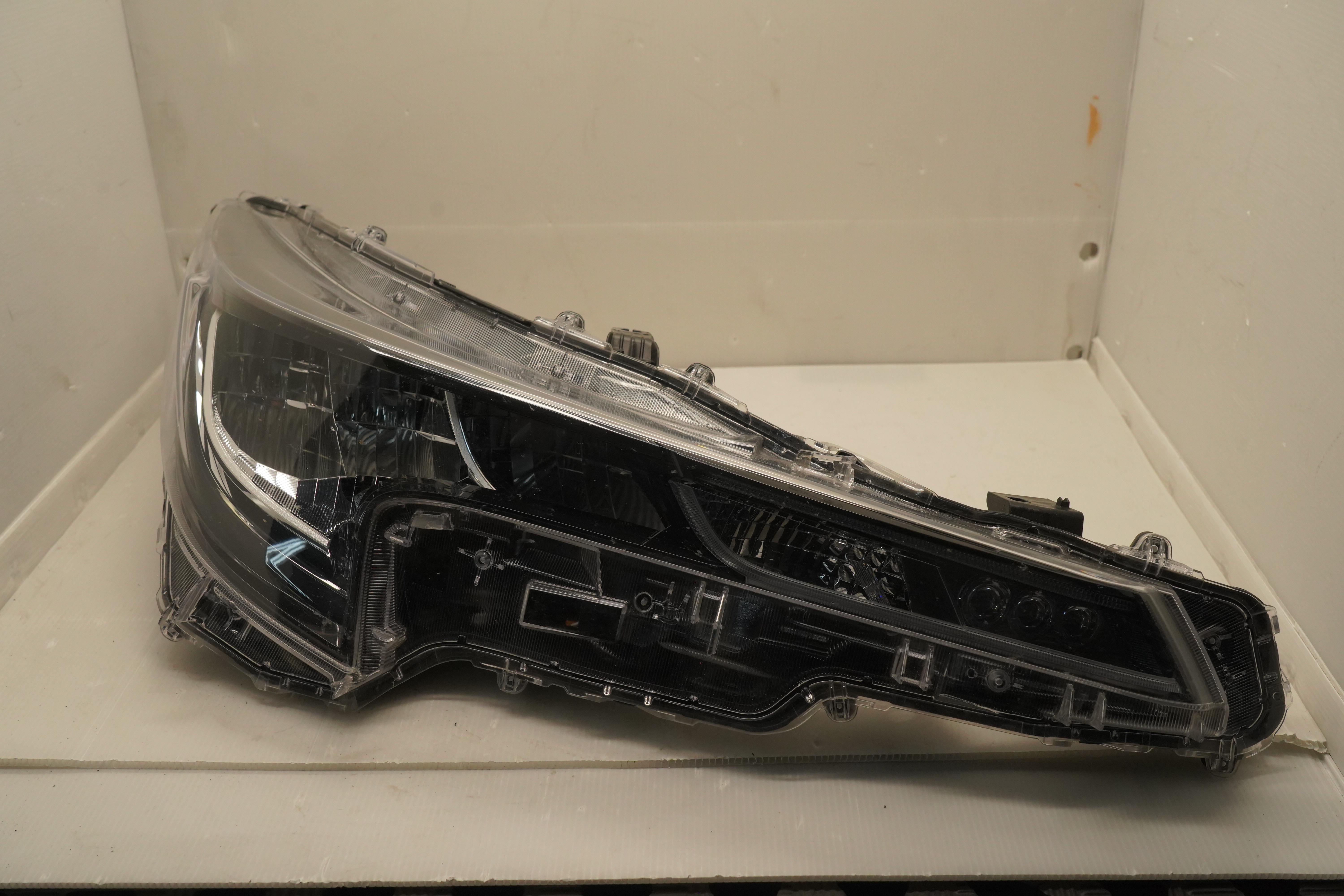 TOYOTA COROLLA E210 LEVIN 2019-2021 LED R.H.S HEADLIGHT GENUINE